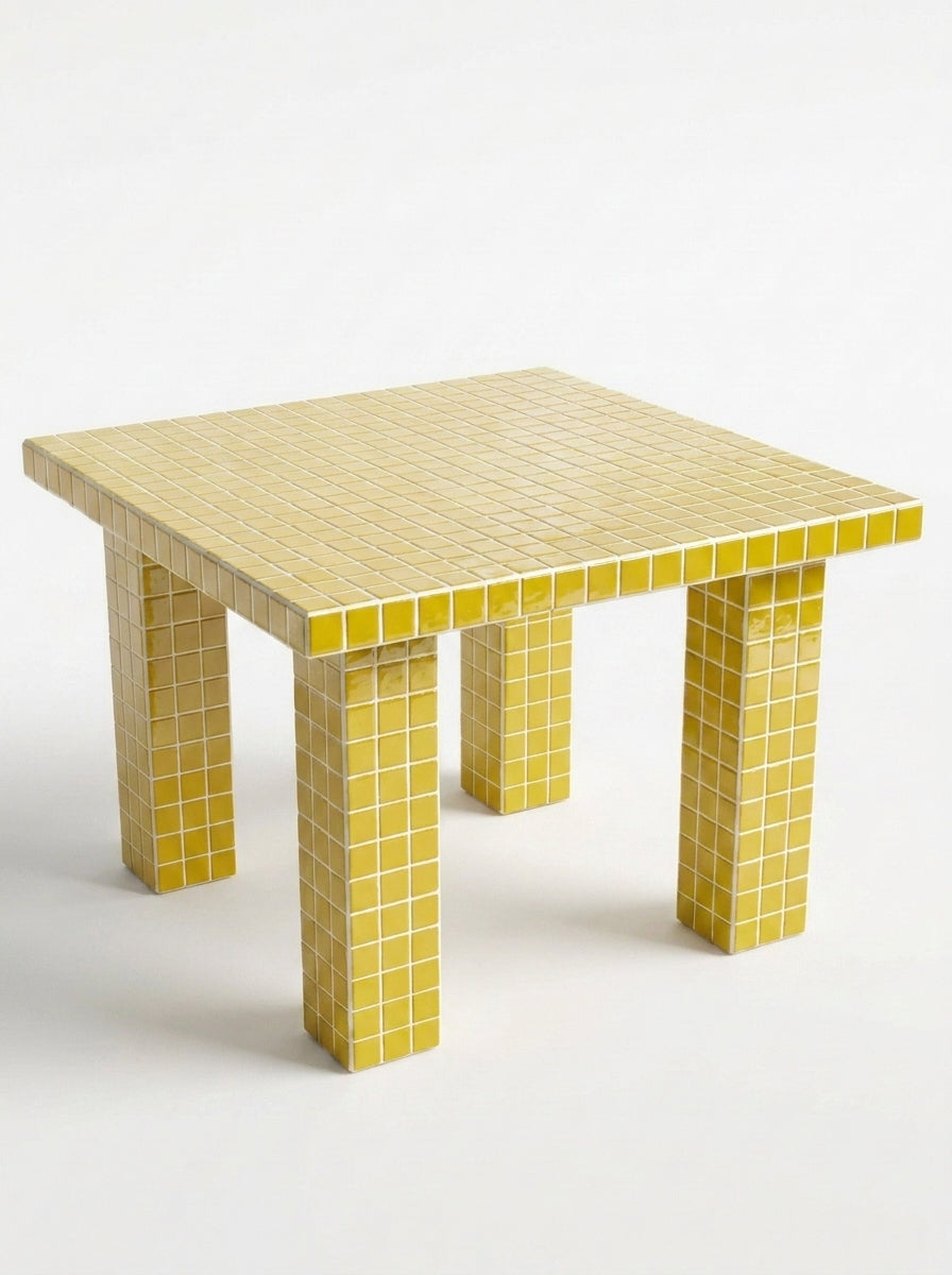 Bloc 4 Ayaklı Kare Masa Grid Design