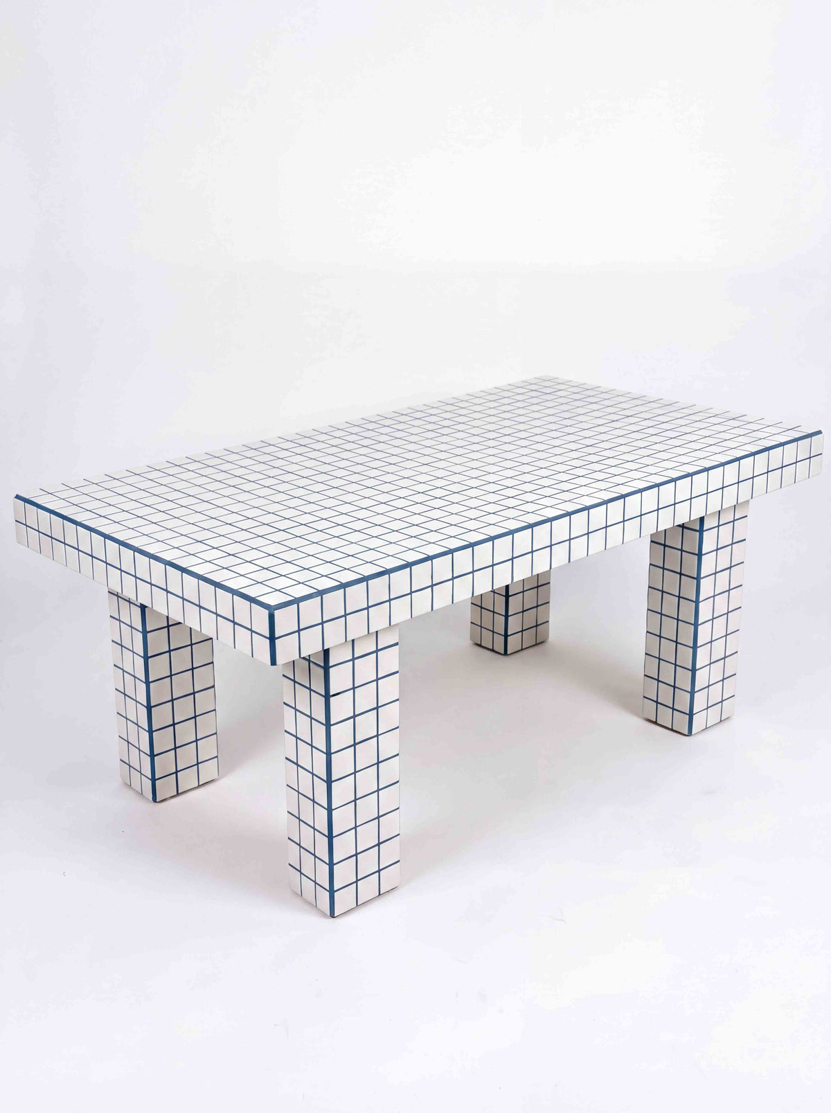 Bloc 4 Ayaklı Dikdörtgen Masa Grid Design
