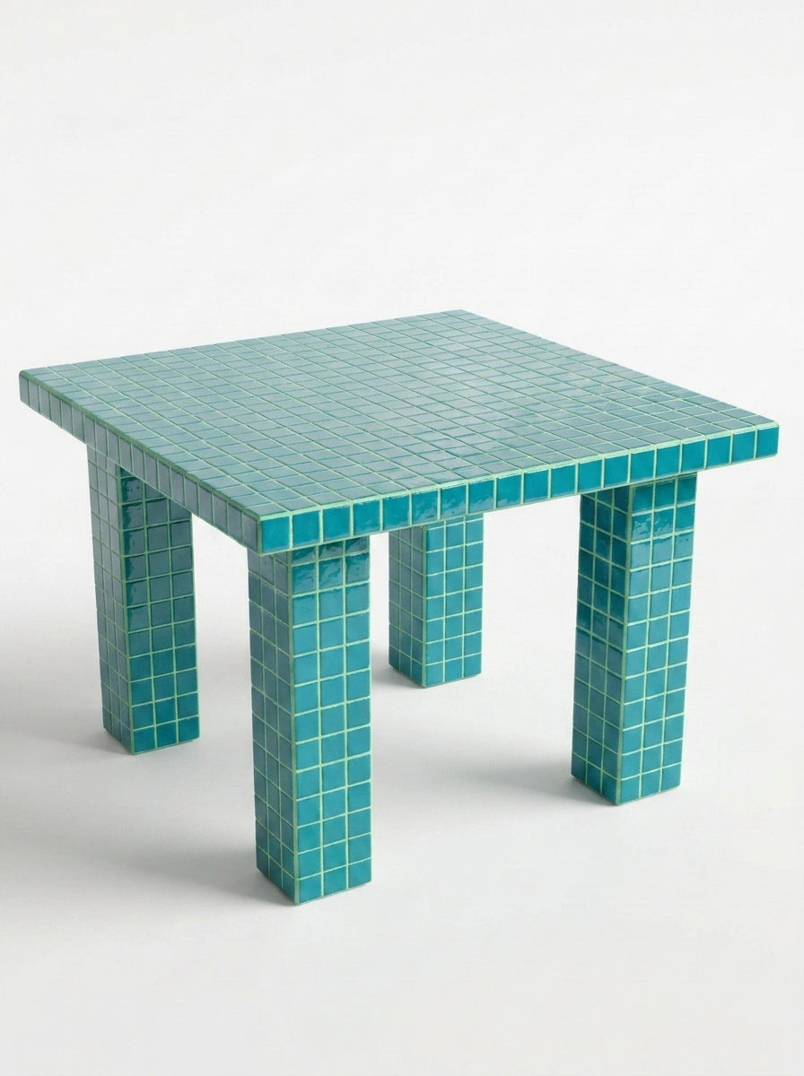 Bloc 4 Ayaklı Kare Masa Grid Design