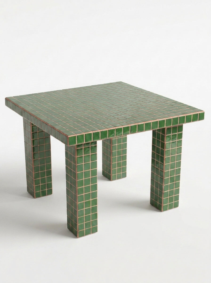 Bloc 4 Ayaklı Kare Masa Grid Design