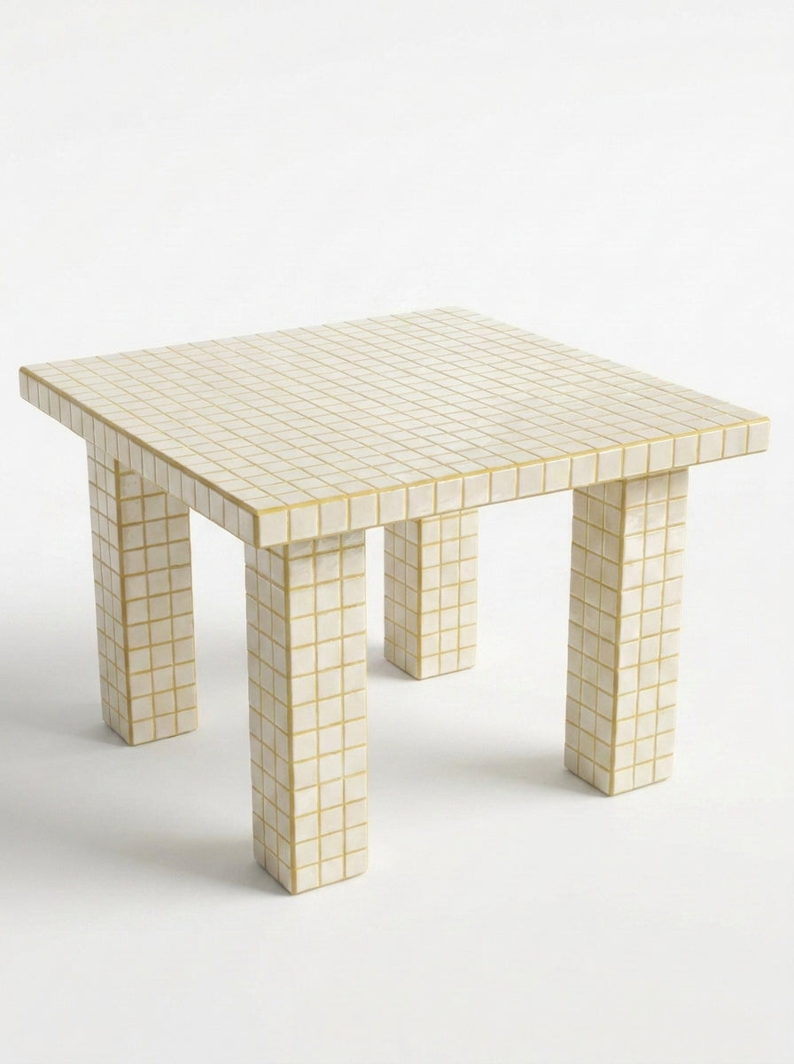 Bloc 4 Ayaklı Kare Masa Grid Design