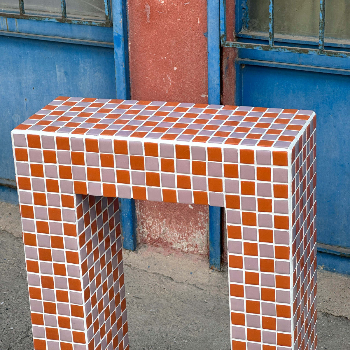 Butler Dresuar Grid Design