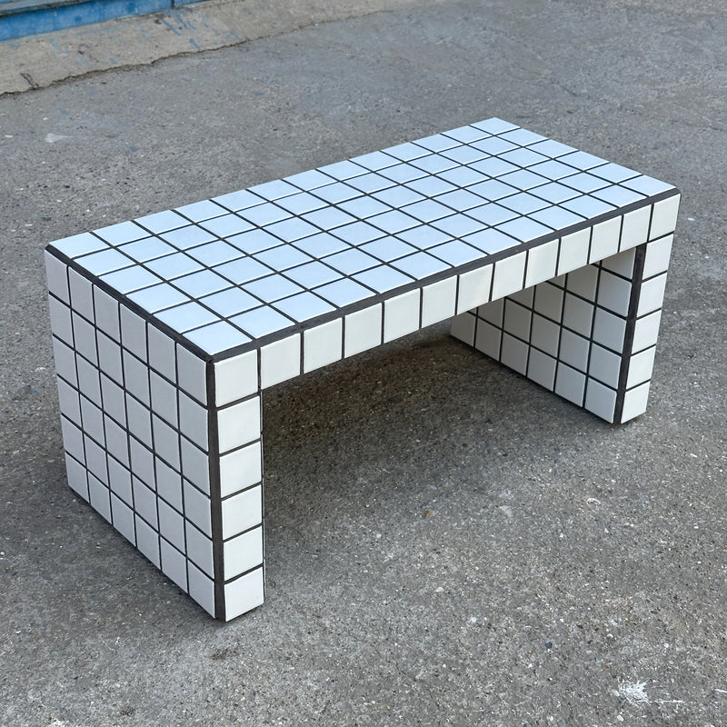 Vividus Orta Sehpa Grid Design