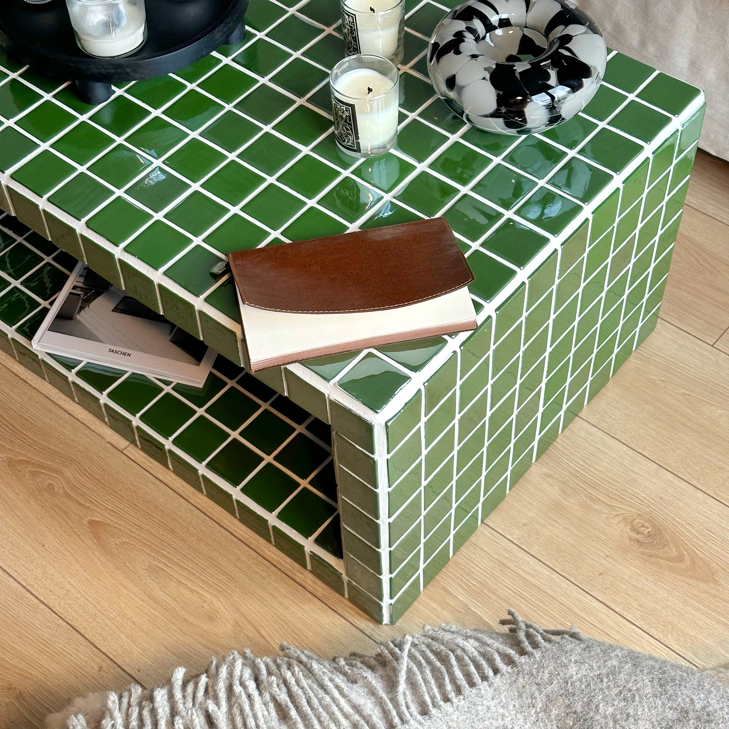 Big Shoey Orta Sehpa