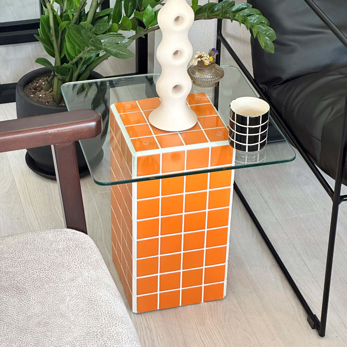 Lucent Yan Sehpa Grid Design Shop