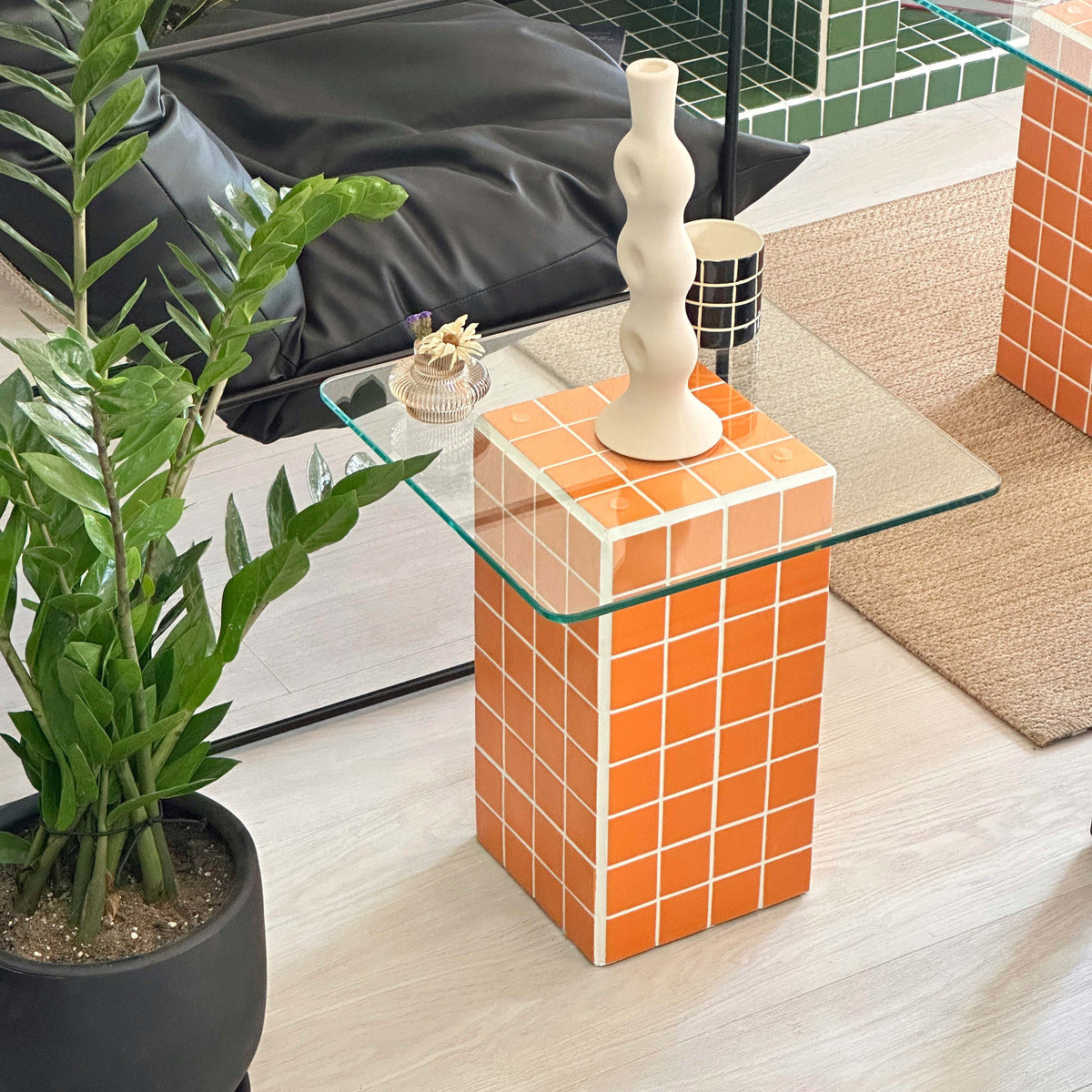 Lucent Yan Sehpa Grid Design Shop