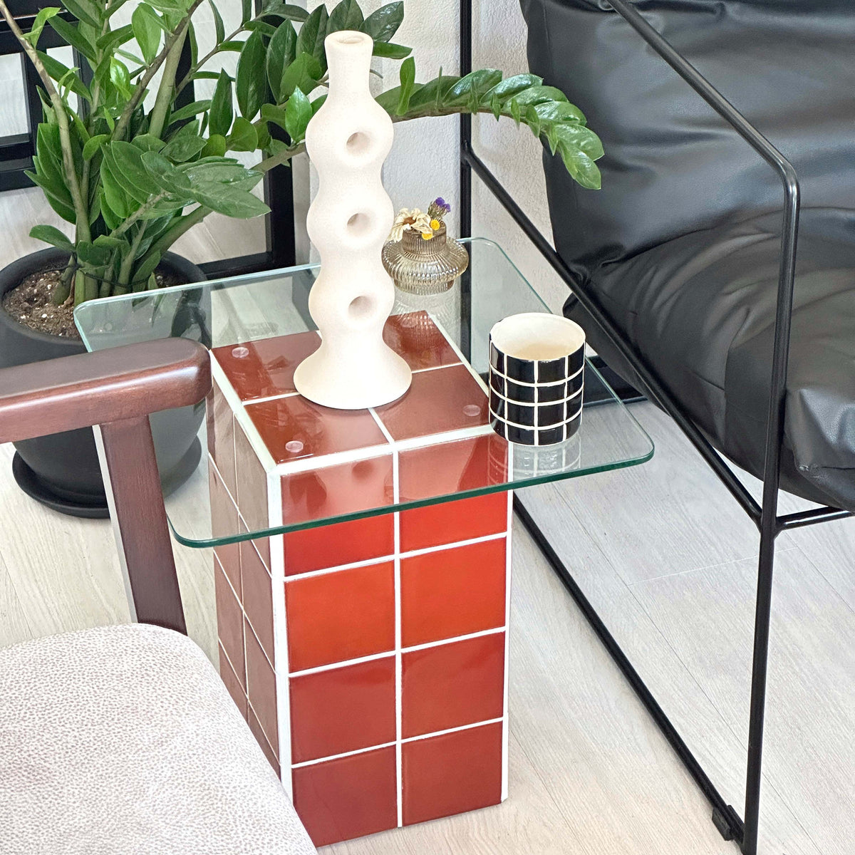 Lucent Yan Sehpa Grid Design Shop