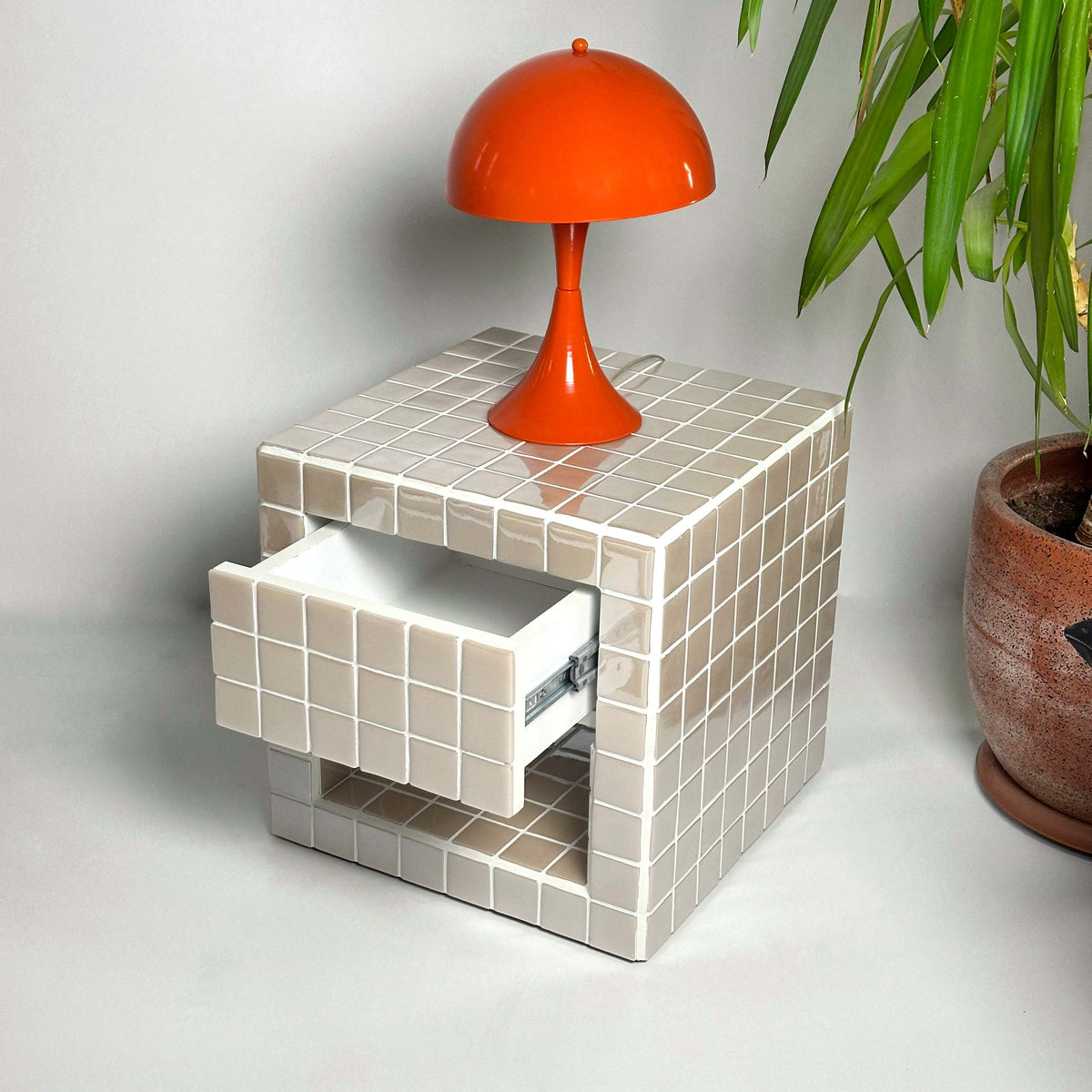 Nitestand Tek Çekmeceli Komodin Grid Design