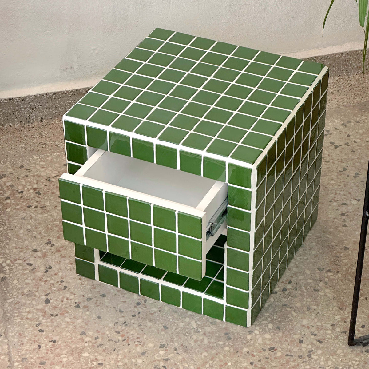 Nitestand Tek Çekmeceli Komodin Grid Design