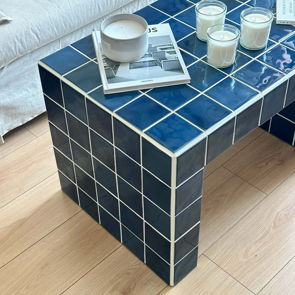 Retro Orta Sehpa Grid Design
