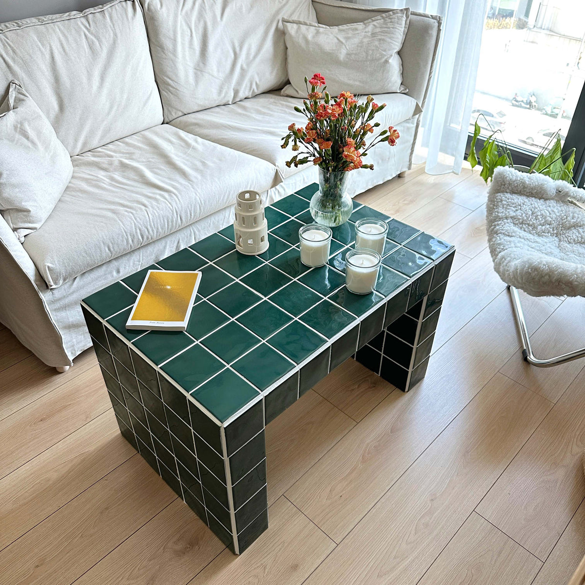 Retro Orta Sehpa Grid Design