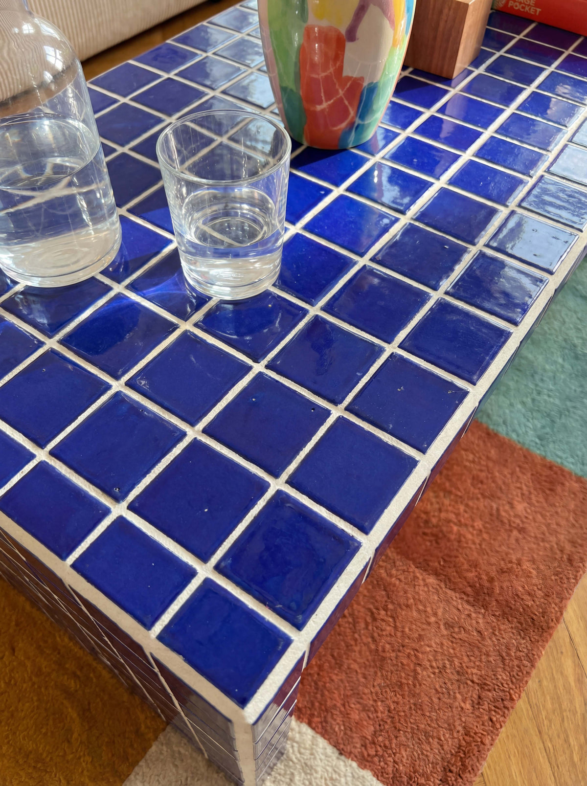 Vividus Orta Sehpa Grid Design